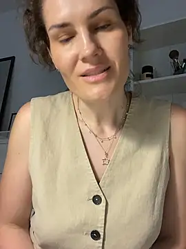 Ms-Lust1-'s Live XXX Chat