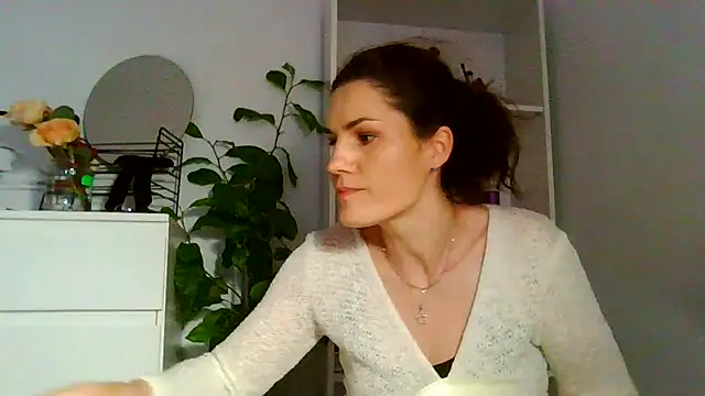 Ms-Lust1- Live XXX Chat