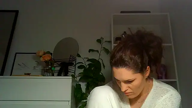 Ms-Lust1-'s Live XXX Chat
