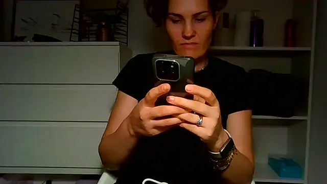 Chat XXX en directo de Ms-Lust1-