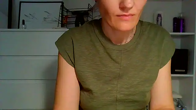 Ms-Lust1-'s Live XXX Chat