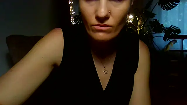Ms-Lust1-'s Live XXX Chat