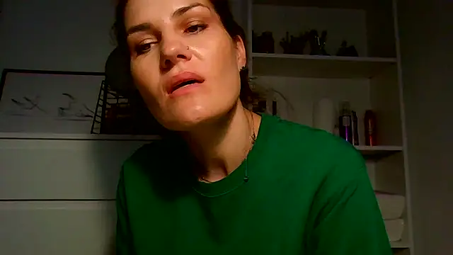 Ms-Lust1- – Live XXX-chat