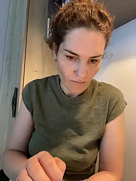 Chat +18 de Ms-Lust1- ao vivo