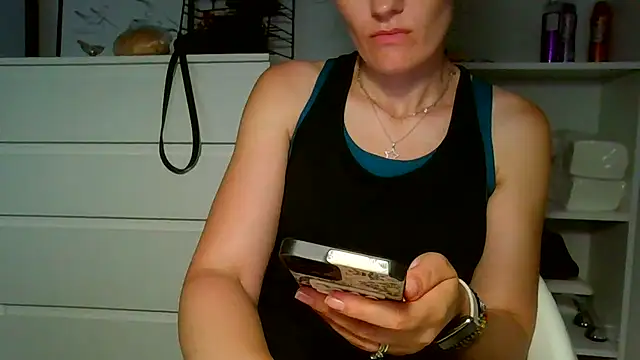 Ms-Lust1- Live XXX-Chat