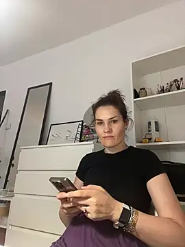 Ms-Lust1- Live XXX-Chat