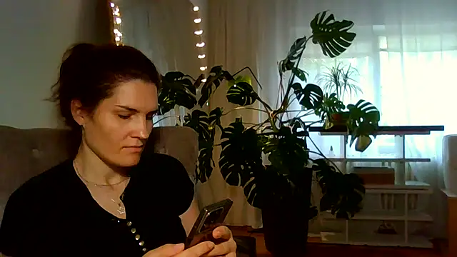 Ms-Lust1- live XXX chat