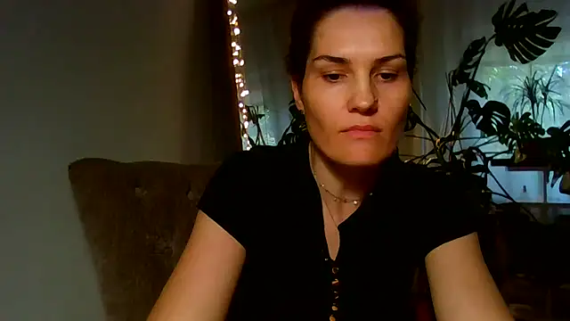 Chat +18 de Ms-Lust1- ao vivo
