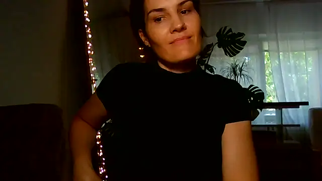 Ms-Lust1- – Live XXX-chat