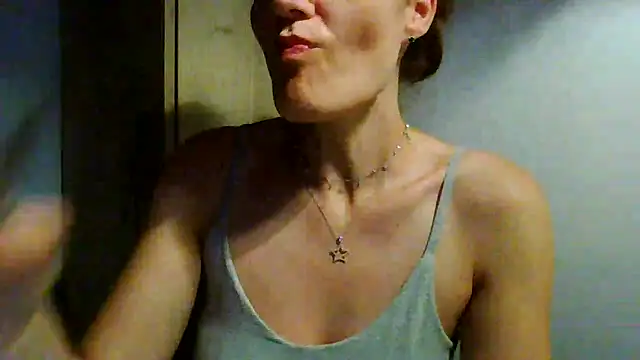 Chat +18 de Ms-Lust1- ao vivo