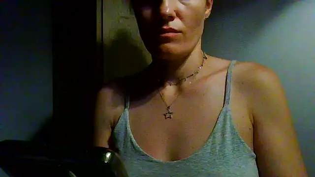 Chat +18 de Ms-Lust1- ao vivo