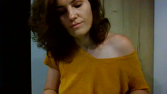 Ms-Lust1- – Live XXX-chat