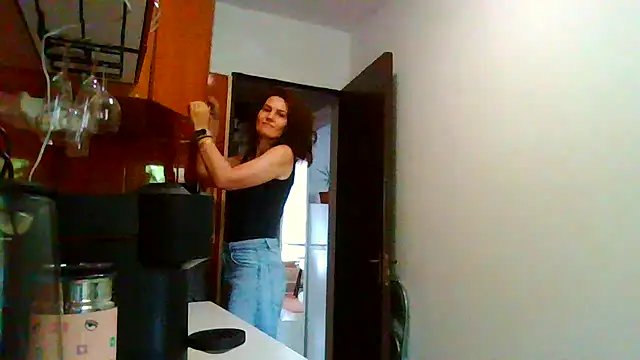 Ms-Lust1- Chat XXX in diretta