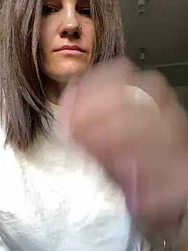 Ms-Lust1- élő XXX-chatje