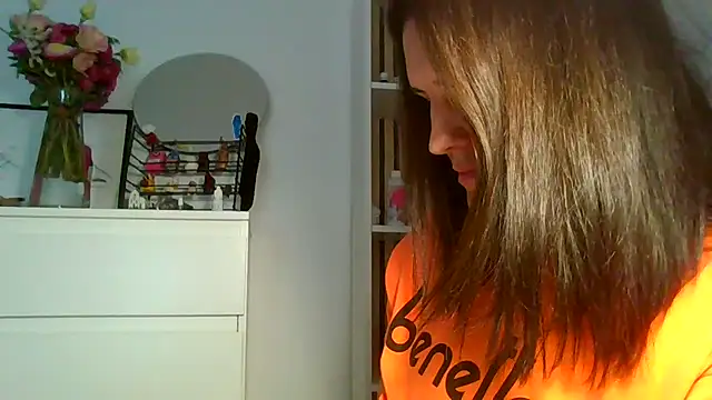 Chat XXX en directo de Ms-Lust1-