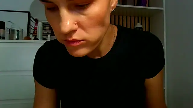 Ms-Lust1- live XXX chat