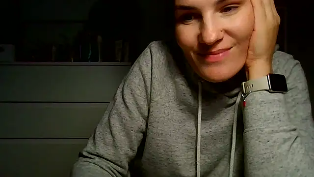 Ms-Lust1- Chat XXX in diretta