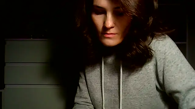 Ms-Lust1- Chat XXX in diretta