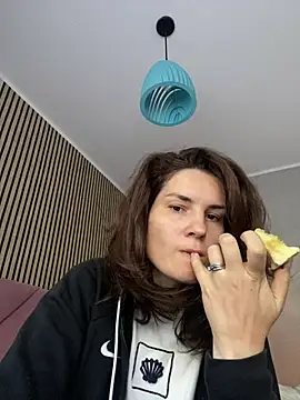 Chat XXX en directo de Ms-Lust1-