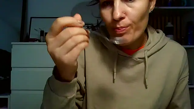 Ms-Lust1-'s Live XXX Chat