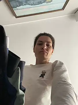 Ms-Lust1- Chat XXX live