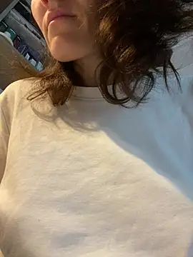 Ms-Lust1- – Naživo XXX chat
