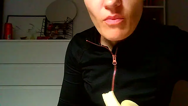 Ms-Lust1- Live XXX-Chat