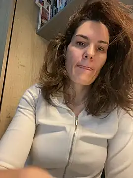 Ms-Lust1-'s Live XXX Chat