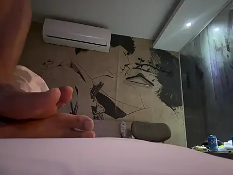 Holymoly- Webcam show