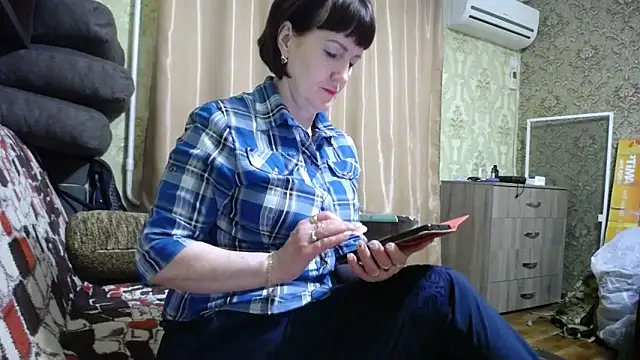Hot-Tina's Webcam Show