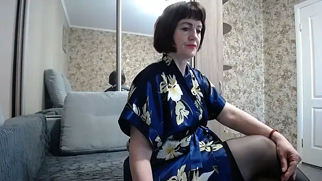 Show modela Hot-Tina na web-kameri