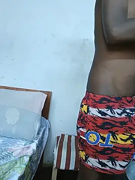 Show modela Choco_Boy_Big_Dick na web-kameri