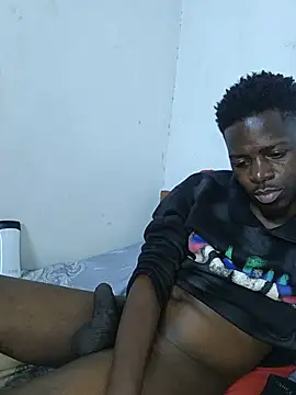 Choco_Boy_Big_Dick: διαδικτυακό σόου στην κάμερα