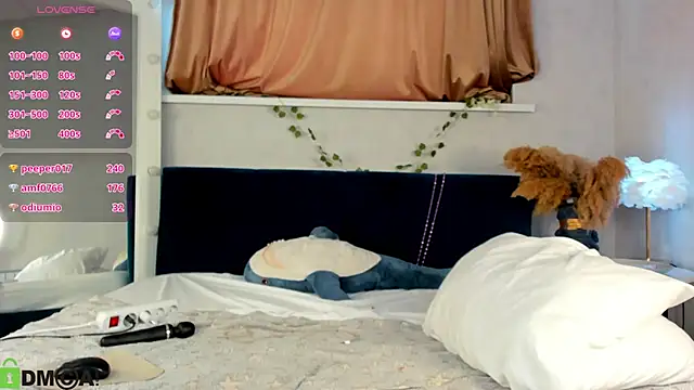 ห้องแชทสดของ Esme_Runn