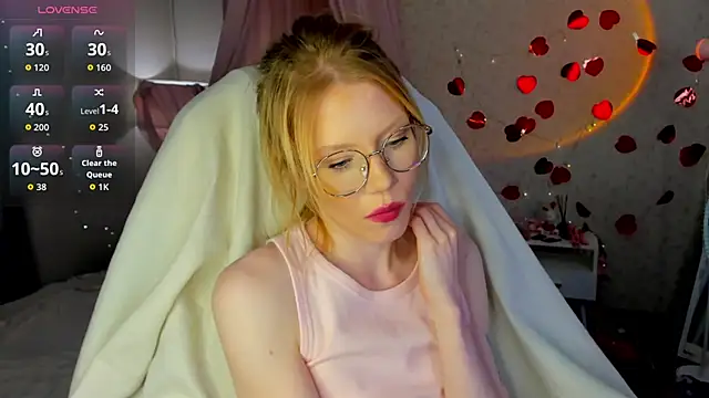 Esme_Runn élő XXX-chatje