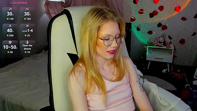 Esme_Runn Chat XXX live