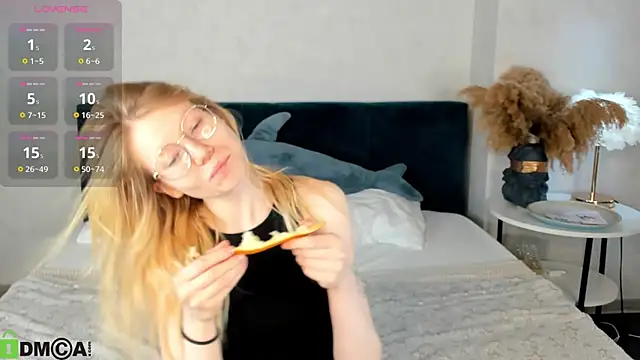 Chat XXX en directo de Esme_Runn