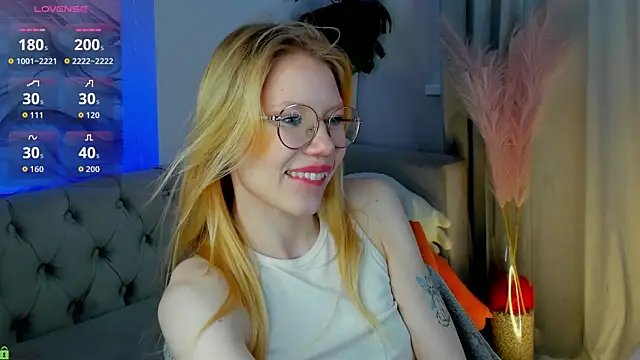 Esme_Runn Chat XXX in diretta