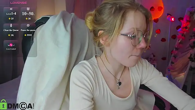 Czat XXX na żywo – Esme_Runn