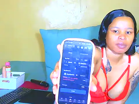 Chat +18 de Suzzy_Q ao vivo