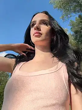 flora_off Show in webcam