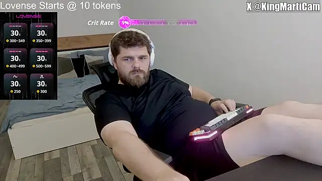 הופעת וובקאם של KingMarti