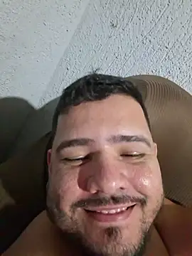 Show de gustavoshow na webcam
