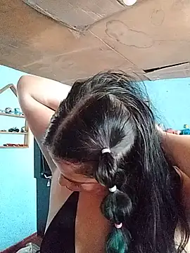 Elvishcassie_ Adlı Modelin Canlı XXX Sohbeti