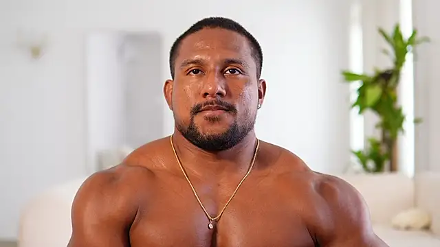 CallumMuscle Show in webcam