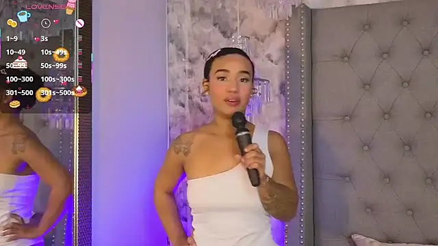 evafoxsn Live XXX chat