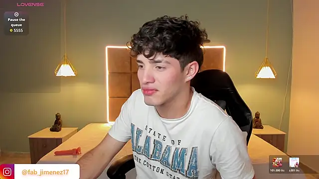 عرض كام AlejooTwink