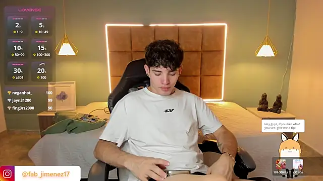عرض كام AlejooTwink