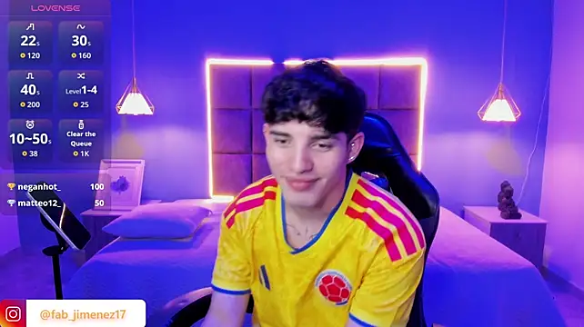 AlejooTwink Adlı Modelin Web Kamerası Şovu