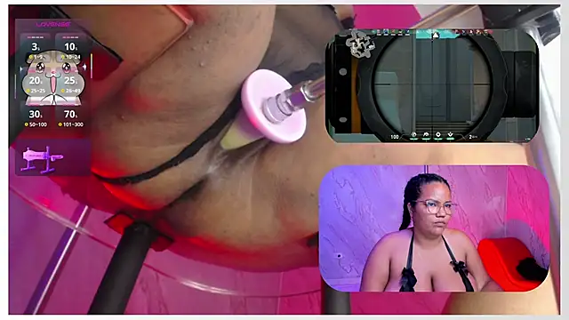 MhiaRey's Webcam Show